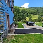 La Maison Bleue *