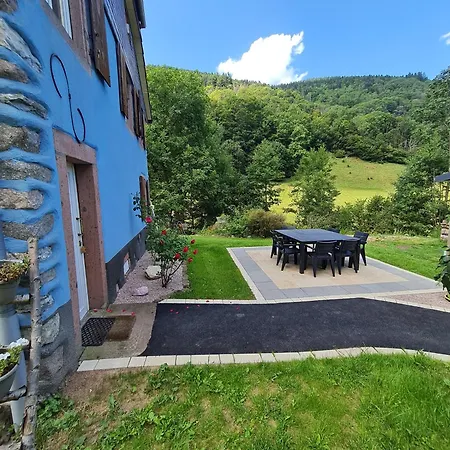 La Maison Bleue *